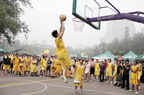 体育赛场上的骄傲之战，谁能稳操胜券