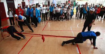 关于激情角逐底线反扣，精彩瞬间让人回味无穷的信息