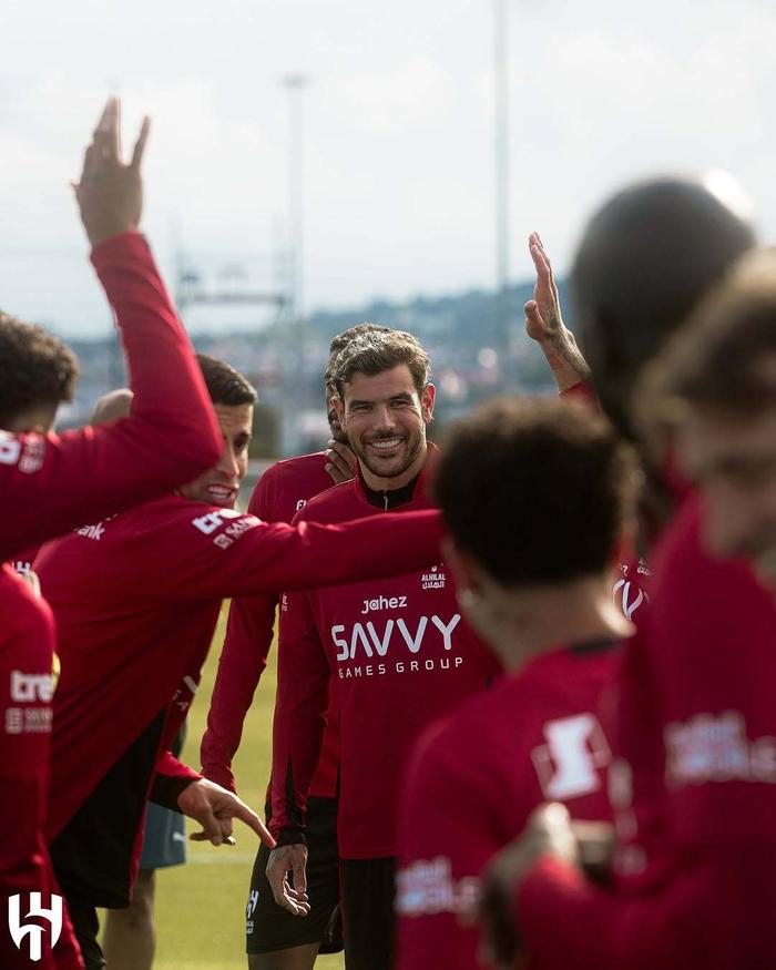 法国国脚闪耀赛场，技惊四座