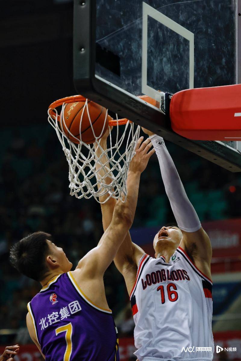 北京北控中场节奏掌控技惊四座 北京北控中场节奏掌控技惊四座