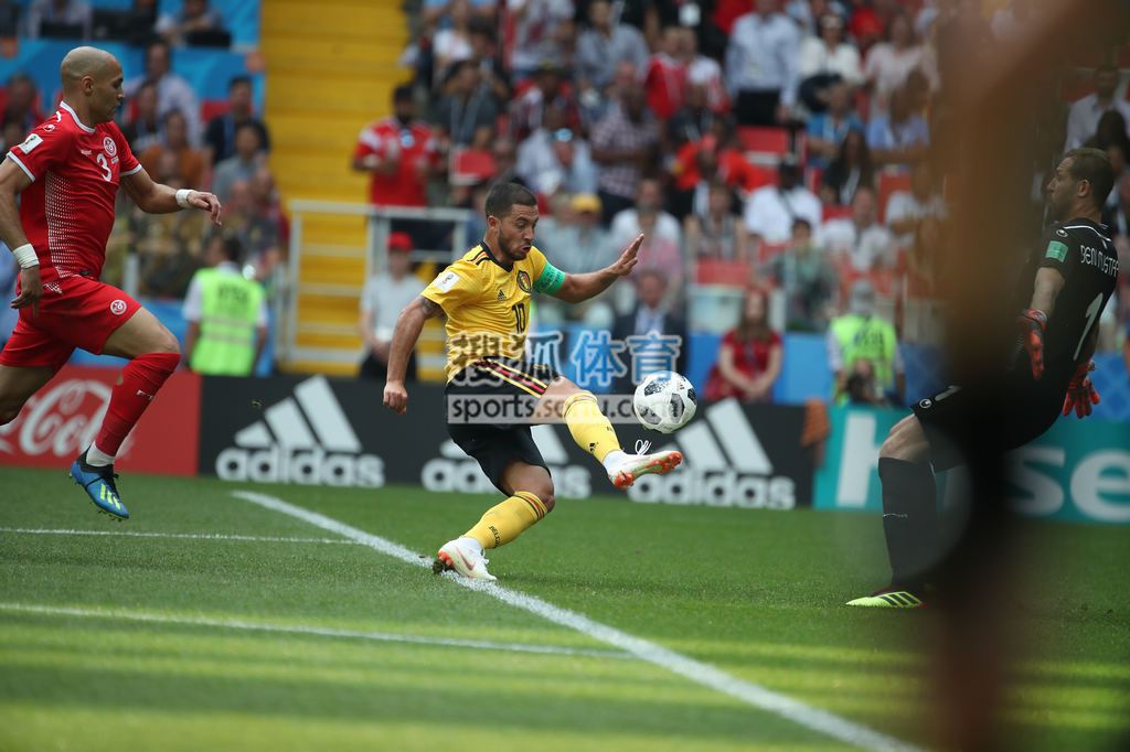 中国乒乓球队绝杀比利时乒乓球队,波尔三分雨点燃全场 中国乒乓球队绝杀比利时乒乓球队,波尔三分雨点燃全场