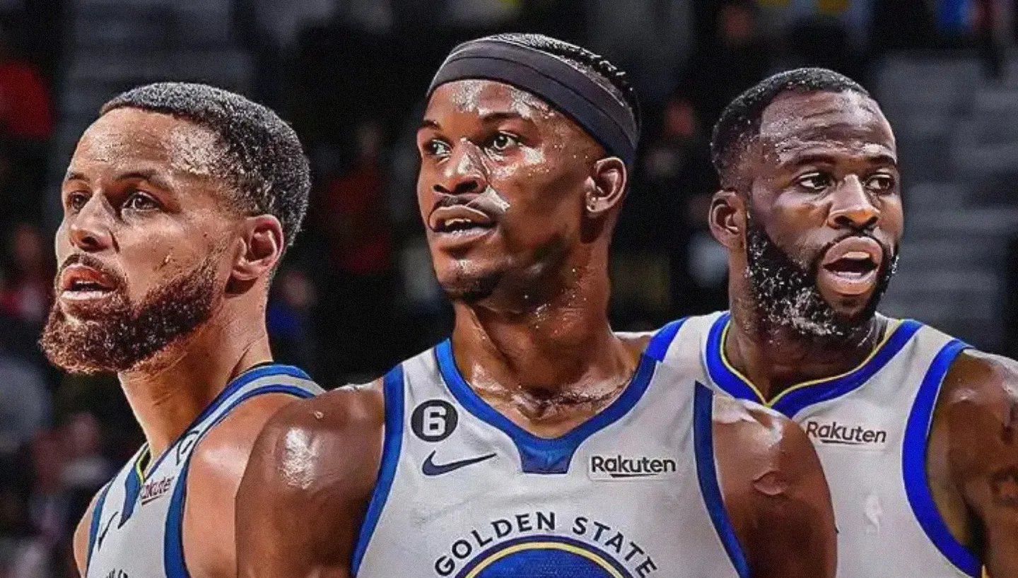 尼克斯主场大胜黄蜂,巴特勒出色表现 尼克斯主场大胜黄蜂,巴特勒出色表现