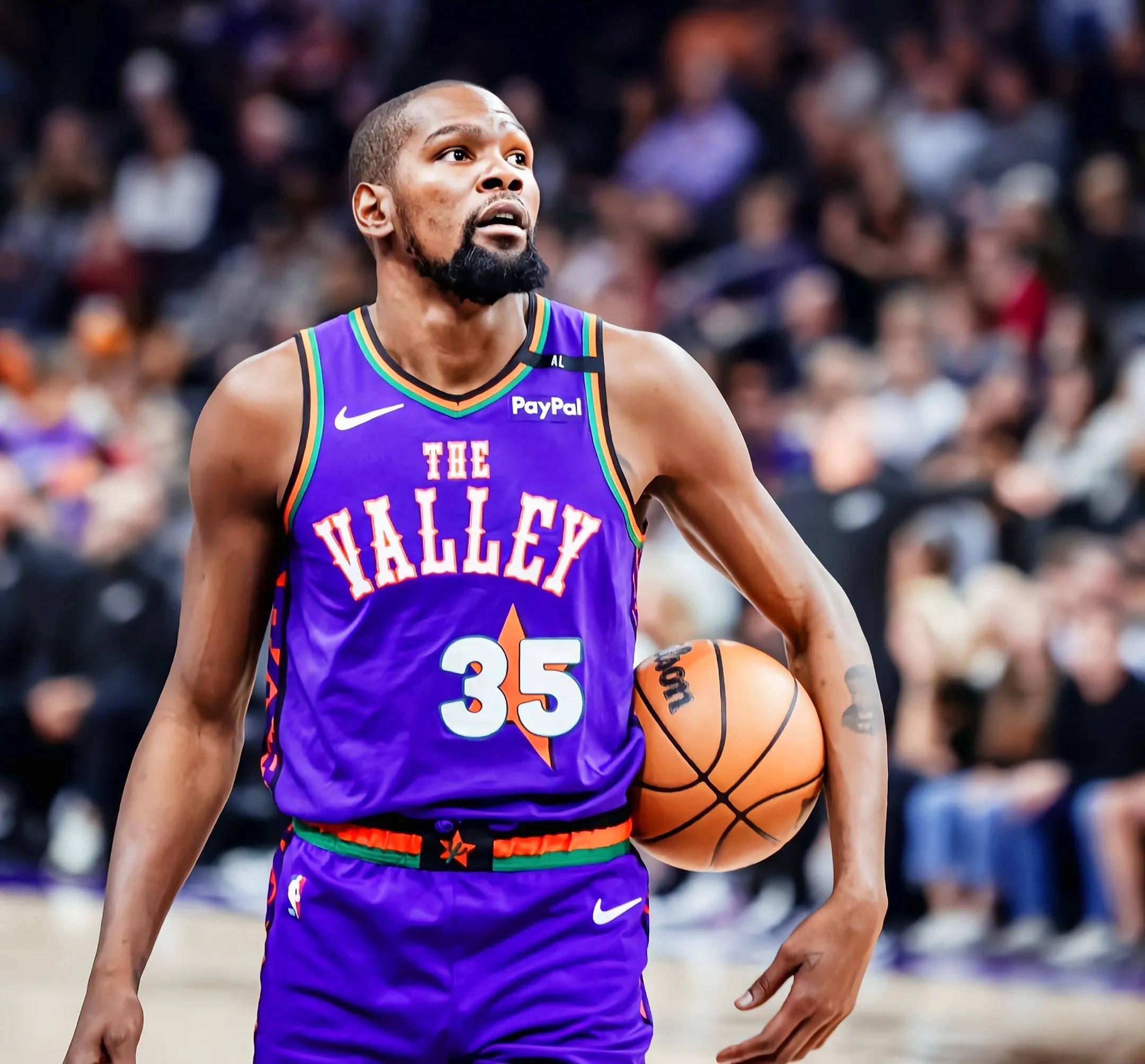 太阳击败黄蜂，布克贡献34分