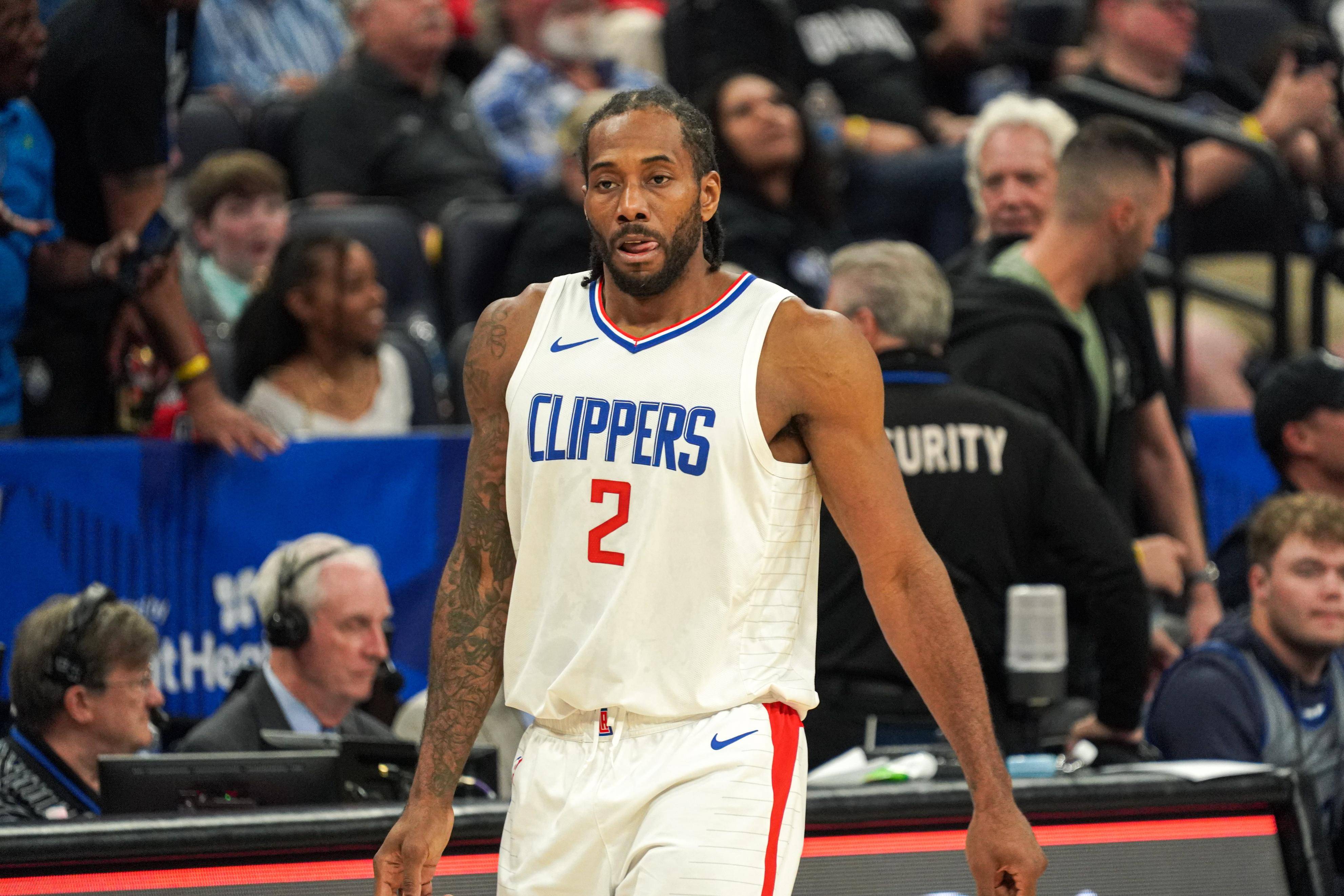 黄蜂逆转快船,喜获胜利的简单介绍 黄蜂逆转快船,喜获胜利的简单介绍