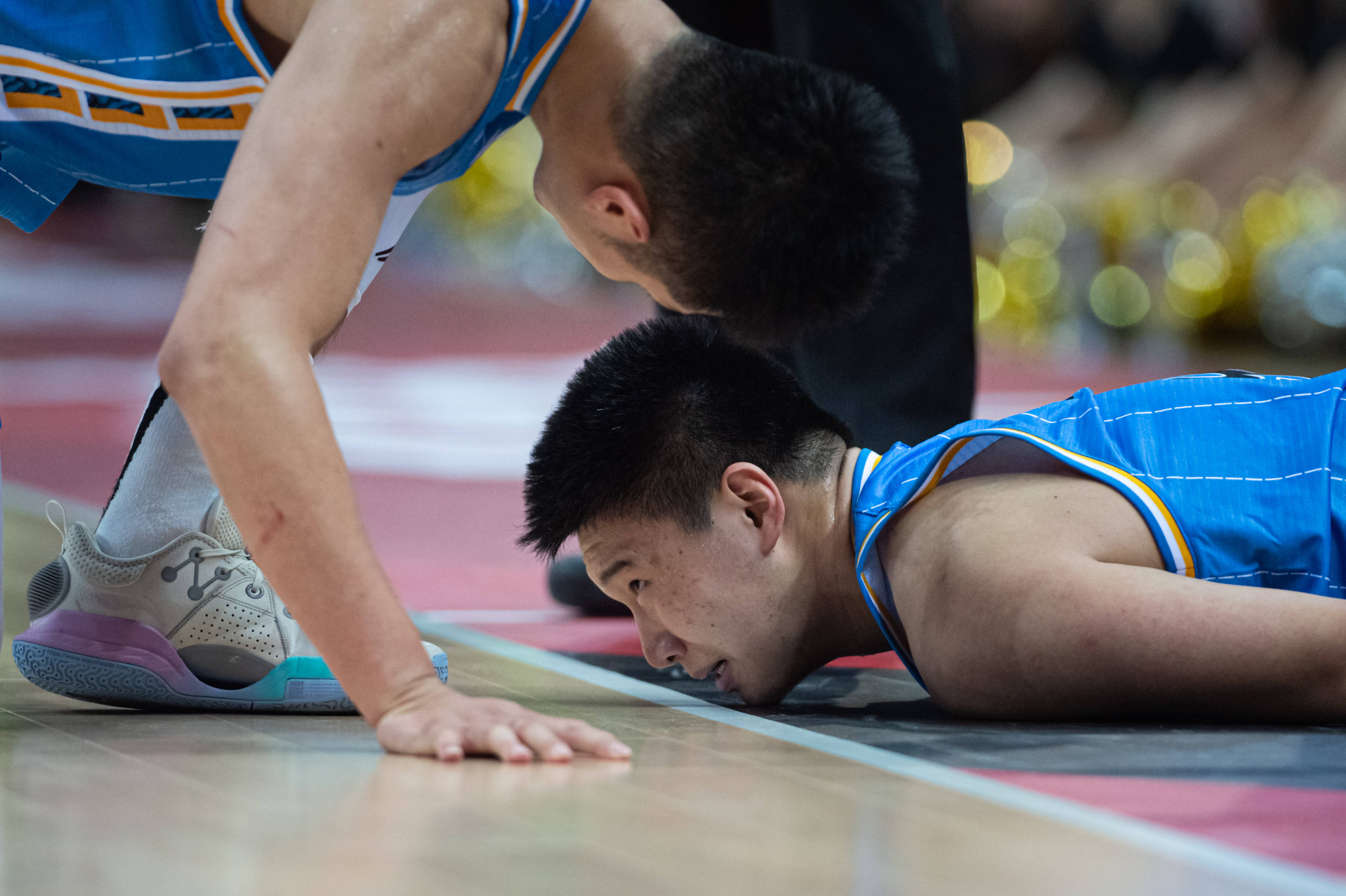 法国篮球联赛决定推迟举行季后赛